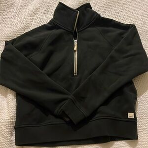 black vuori quarter zip size S